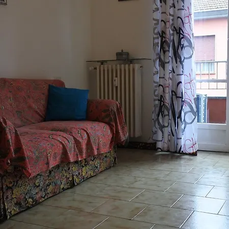 Ampio E Luminoso Vicino Zara Appartement Milan